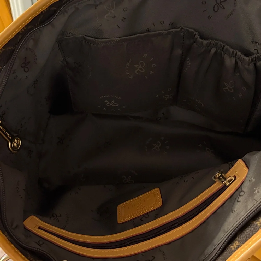 💼💼💼BOGOHO 💼💼💼RIONI Elegant Brown Tote Bag-NWOT - Picture 8 of 12